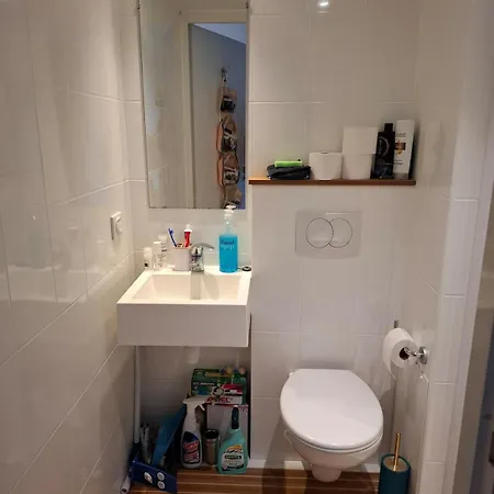 On Vaartstraat For Ku Students *