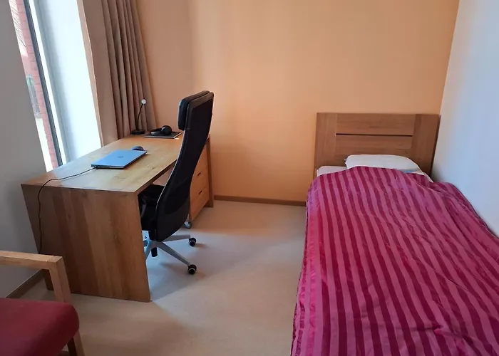 On Vaartstraat For Ku Students *